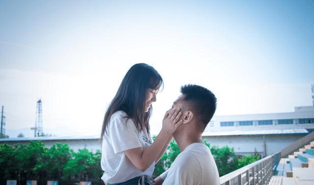 娱乐圈有哪些模范夫妻？游戏画面